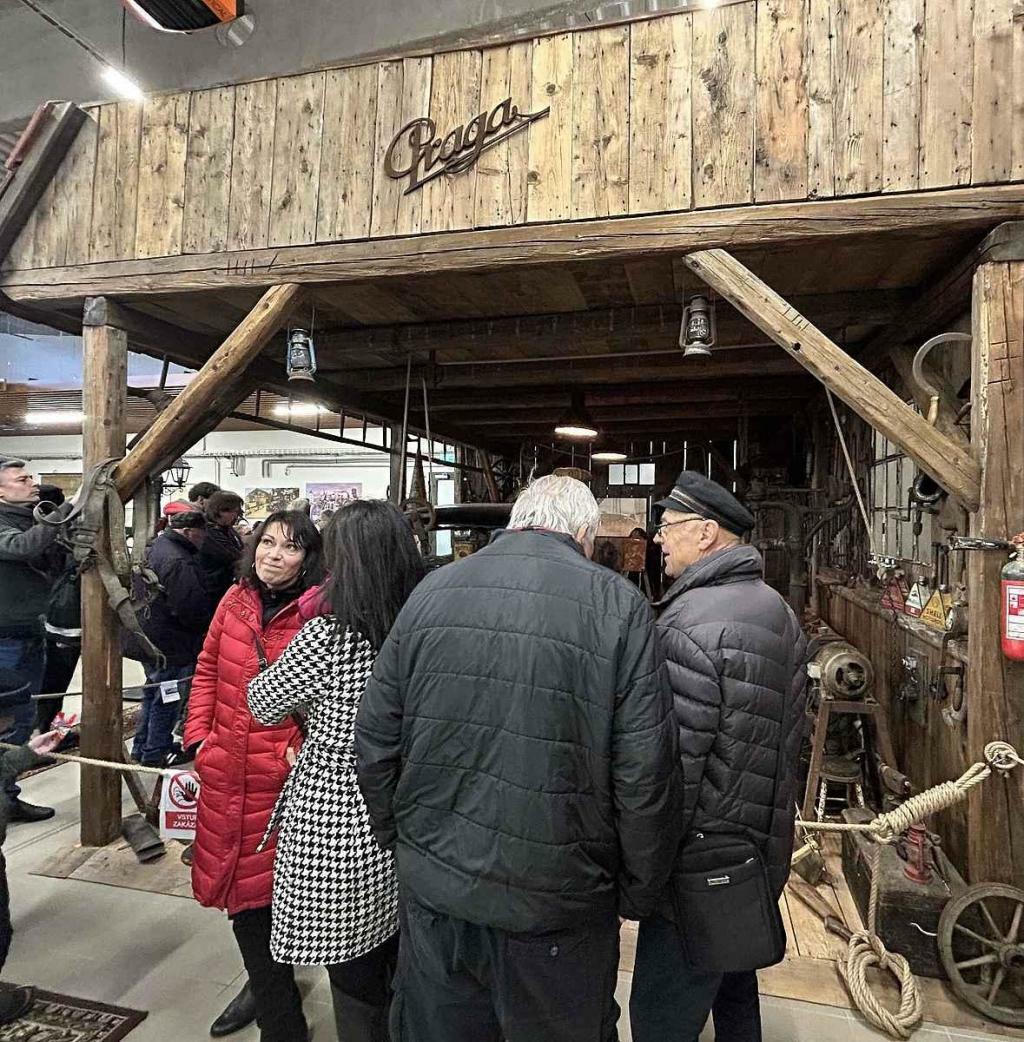 Den otevřených vrat v muzeu Veteran Praga Otrokovice, 22.11.2025.
