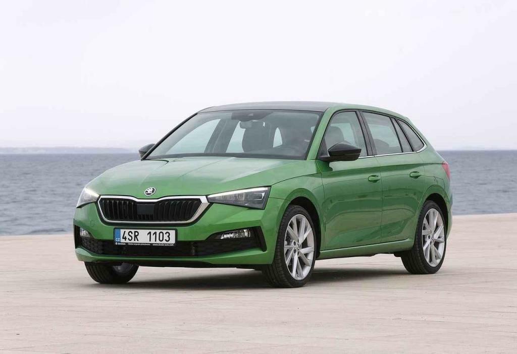 3-4 roky - Škoda Scala (i 5-6 let).