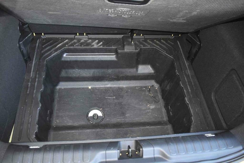 A pod podlahou je ještě další.