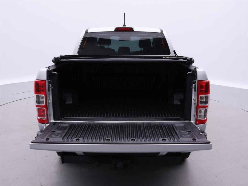 Pick-up má velký prostor pro náklad.