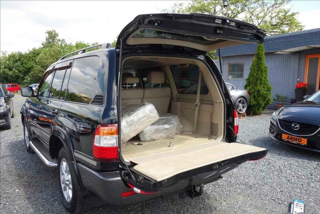 Nízká nakládací hrana.