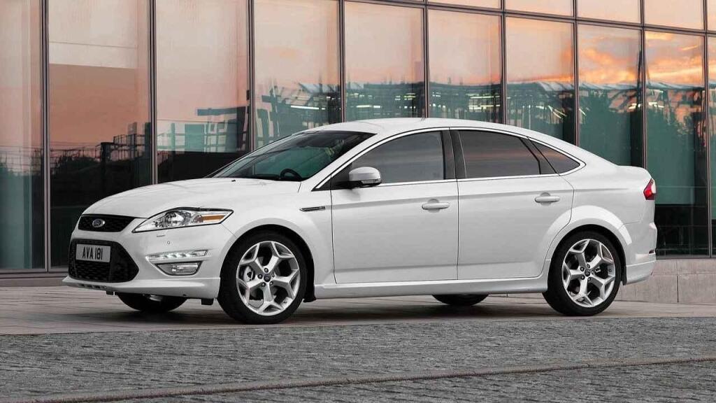 Problematická ojetina podle TÜV 11-12 let: Ford Mondeo.