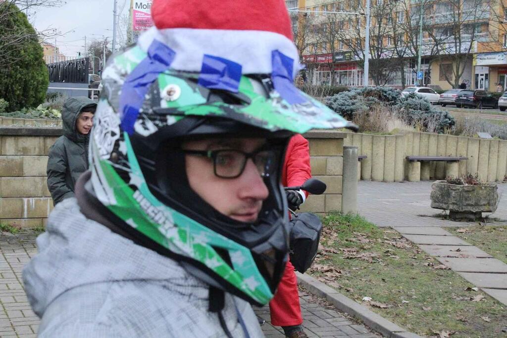 Další z jezdců Mostojízdy.