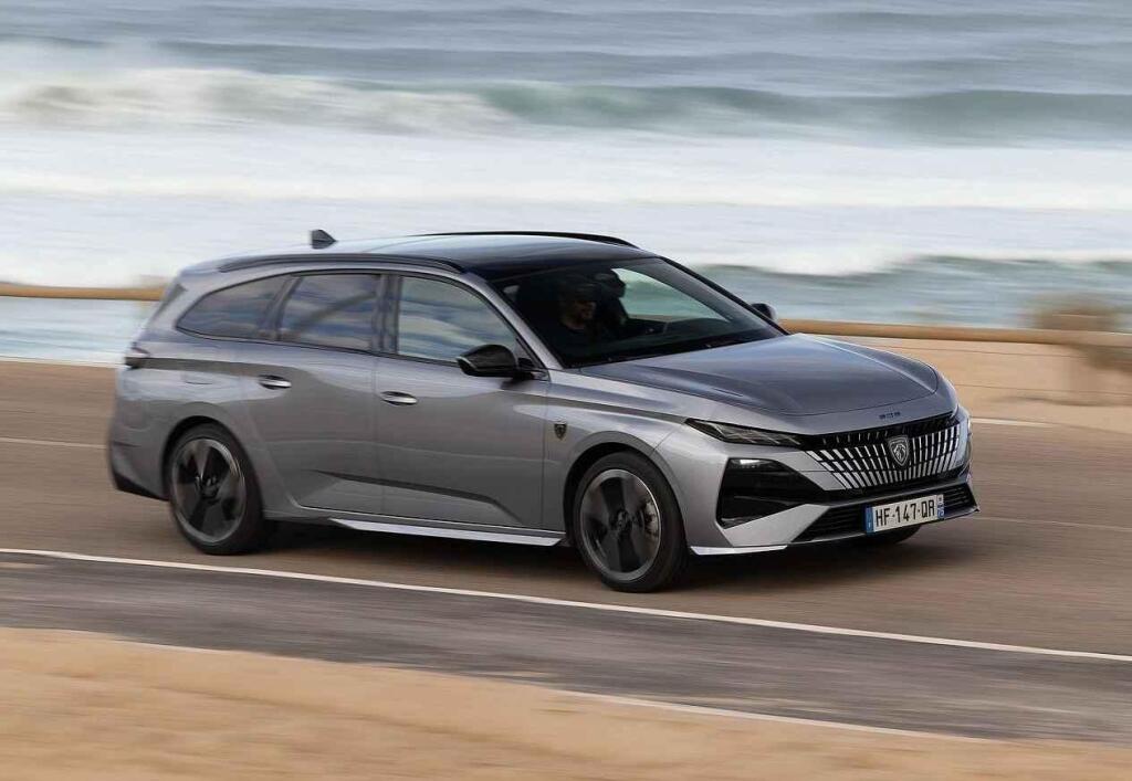 Peugeot 308 SW - facelift.