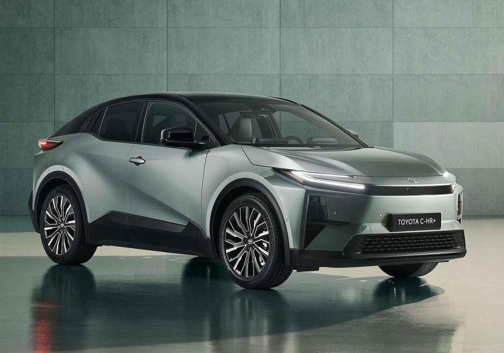 Toyota C-HR + - nový model.
