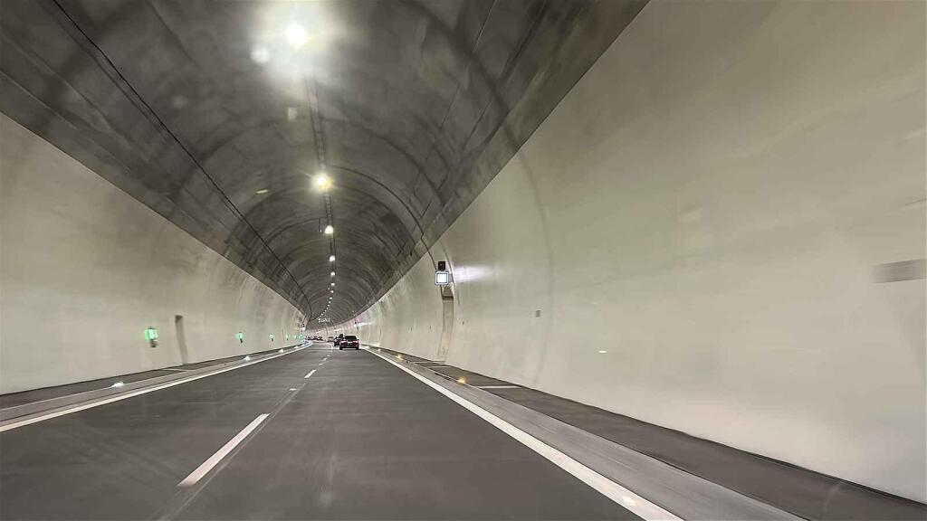 Tunel Višňové u Žiliny zrychlil cestu do Bešeňové a do Tater.