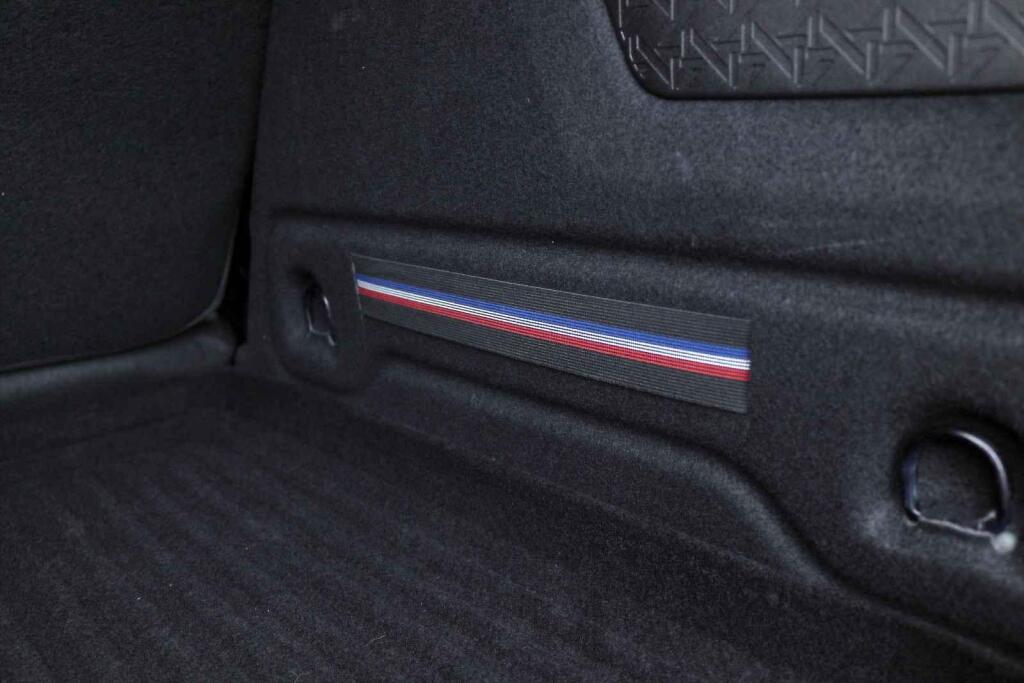 Se zajištěním nákladu pomohou gumičky a hášky.