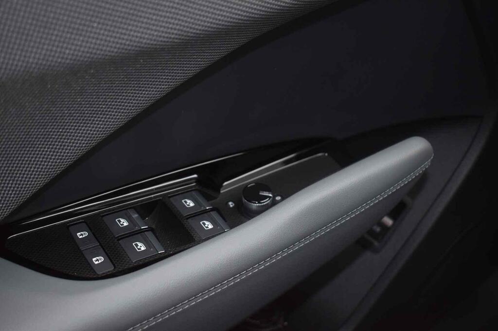 Speciální madlo na dveřích.