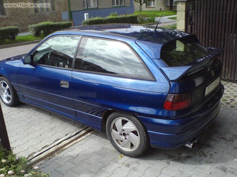 ZKUŠENOSTI UŽIVATELE: OPEL ASTRA F GSI 16v