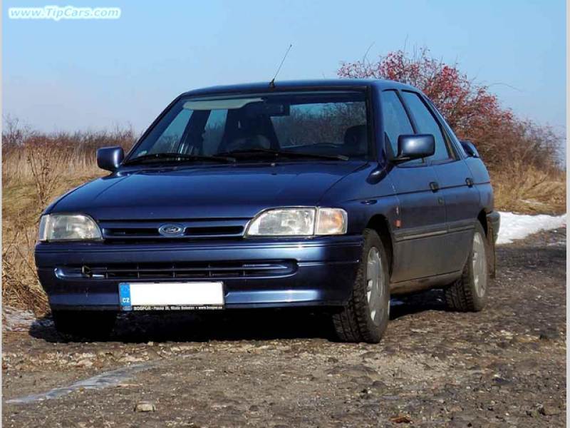 ZKUŠENOSTI UŽIVATELE: Ford Escort  1,8 16v 