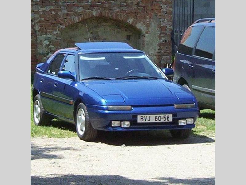 ZKUŠENOSTI UŽIVATELE: Mazda 323F  BG