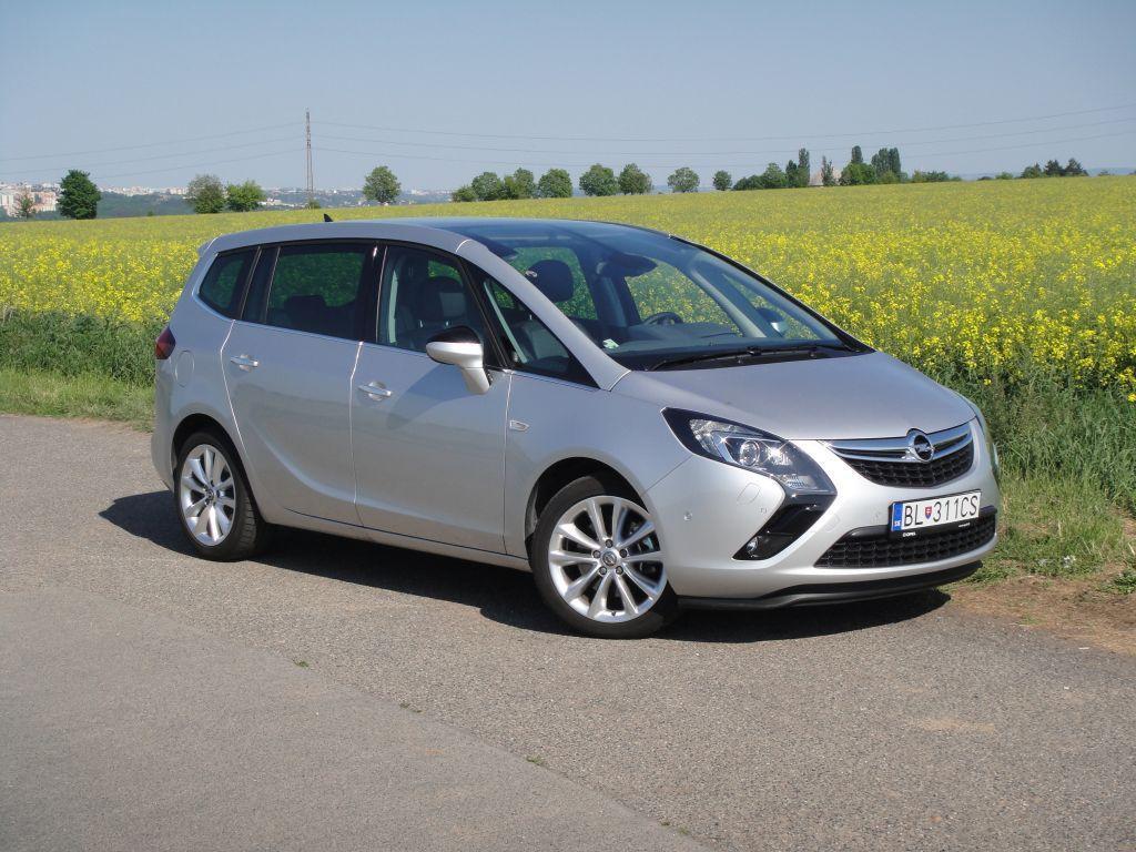 Opel Zafira C Tourer - Mochov, Praha-východ 