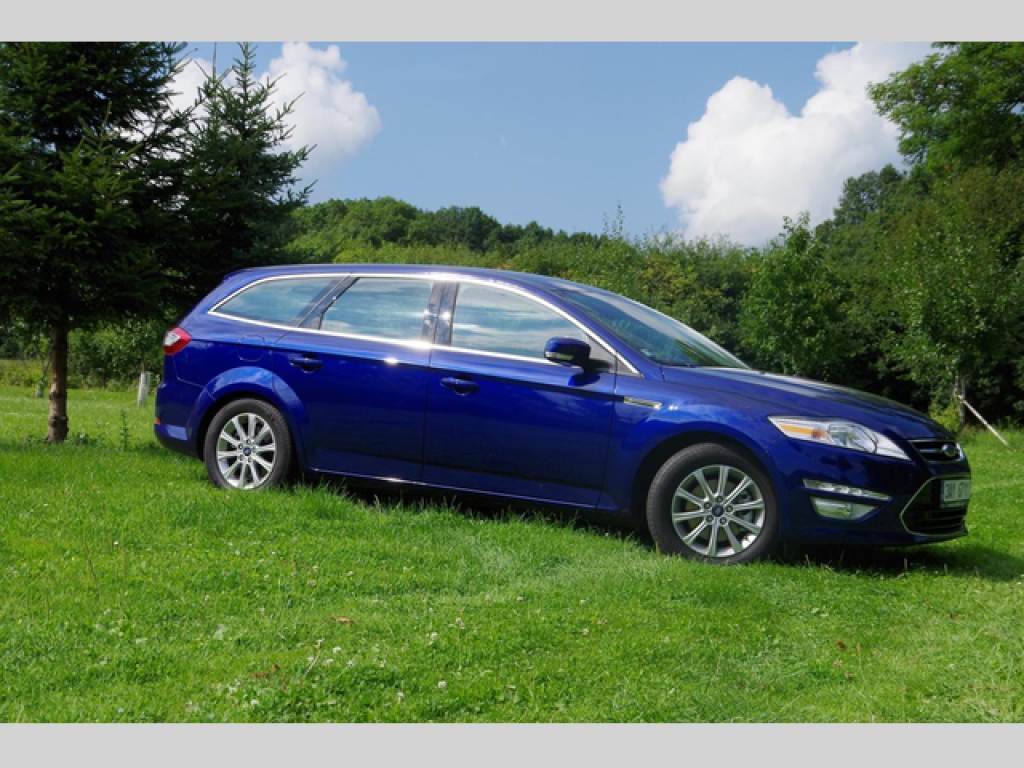 Ford Mondeo (2007 - 2013): Prostornost i rozpaky