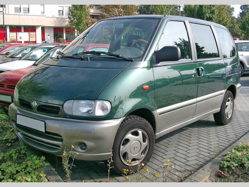 ZKUŠENOSTI UŽIVATELE: Nissan Serena M23