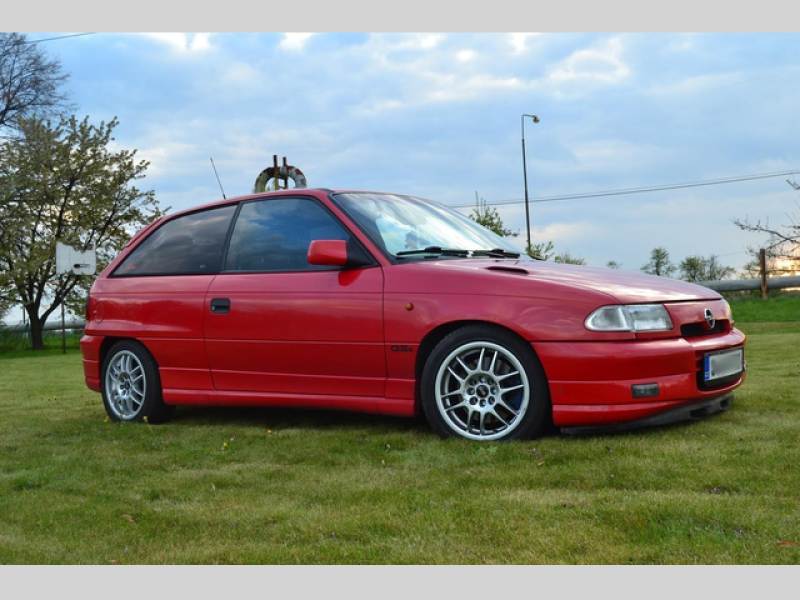 ZKUŠENOSTI UŽIVATELE: Opel Astra GSI