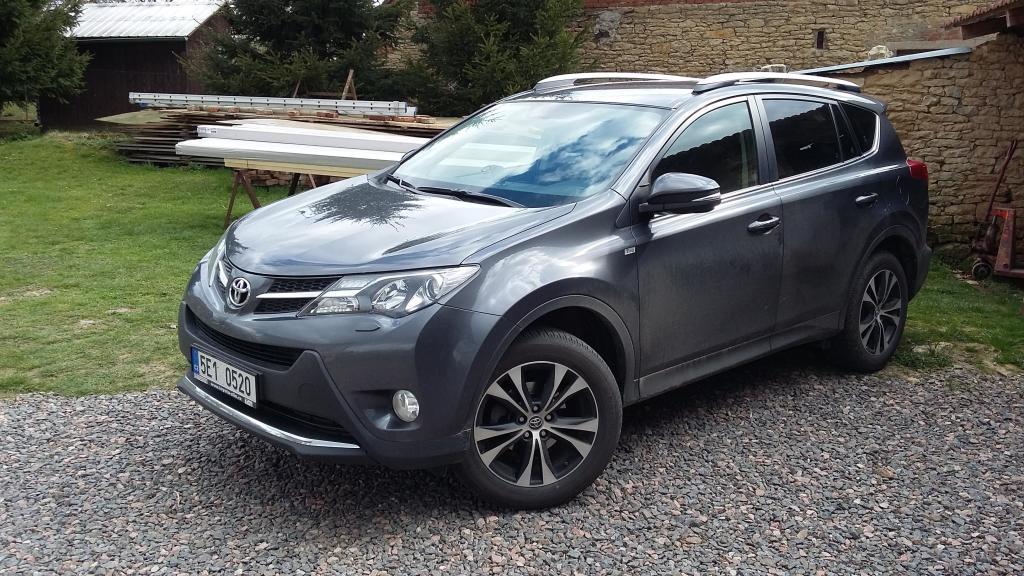 ZKUŠENOSTI UŽIVATELE: Toyota RAV4  2 L, benzín