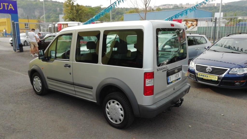 ZKUŠENOSTI UŽIVATELE: Ford Tourneo Connect 