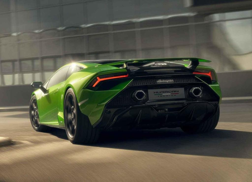Lamborghini Huracán ve verzi Tecnica