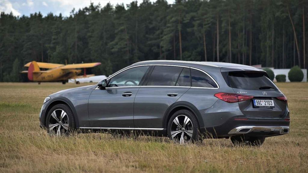 Mercedes C All Terrain je dobré auto pro trávení volného času