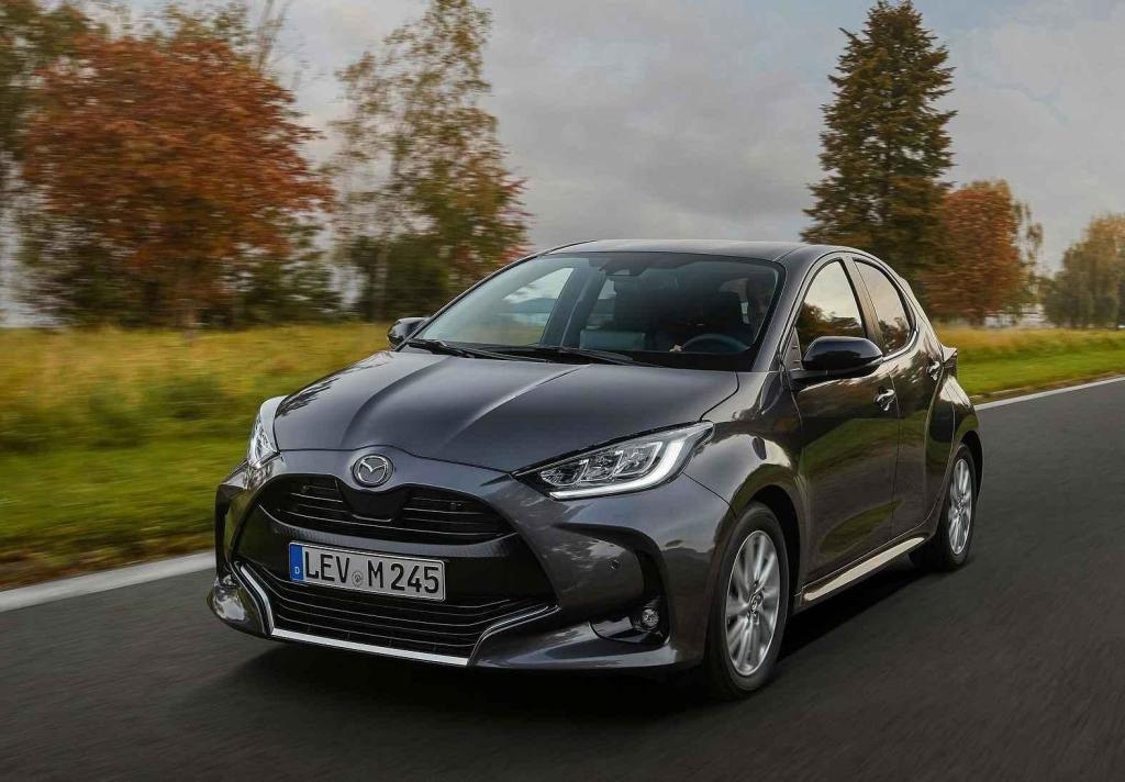 Mazda 2 hybrid - 491 400 Kč