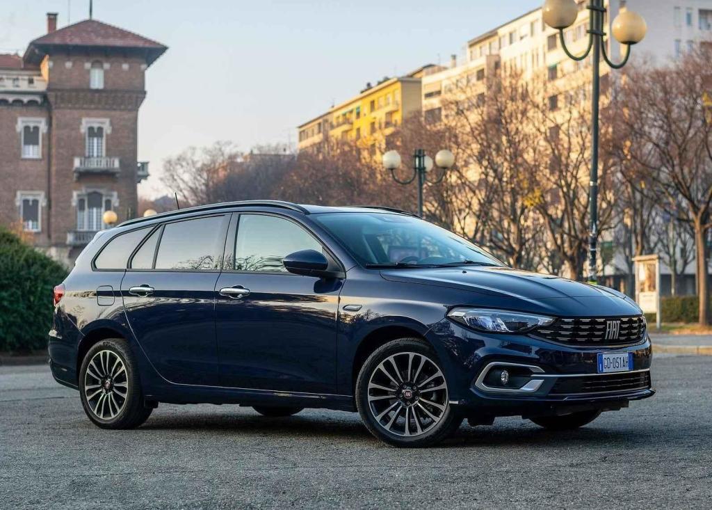 Fiat Tipo Wagon - od 495 900 Kč