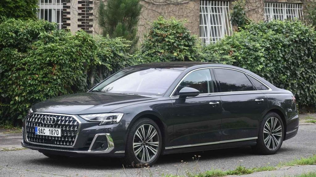 Audi A8 L budeme vídat třeba v diplomatických čtvrtích