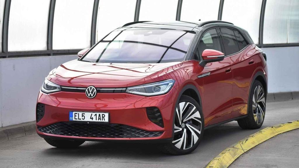 Volkswagen ID.4 GTX umí dobře manévrovat i v těsnějších prostorách