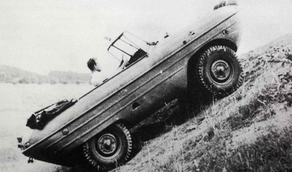 Prototyp obojživelné Škody 972