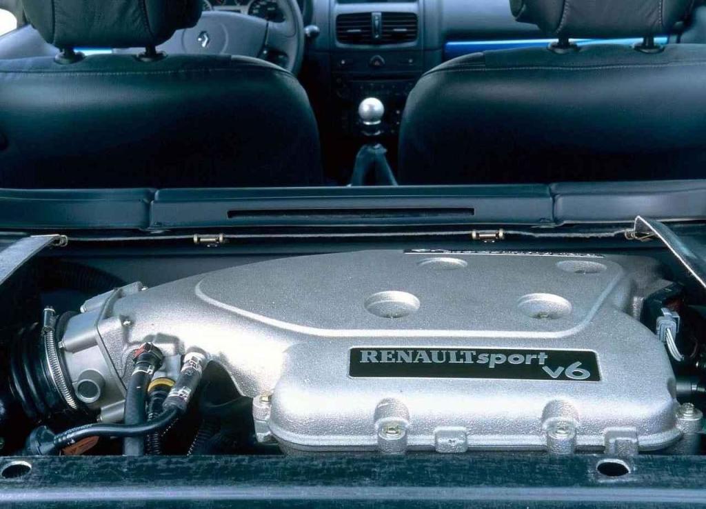 Renault Clio Sport V6
