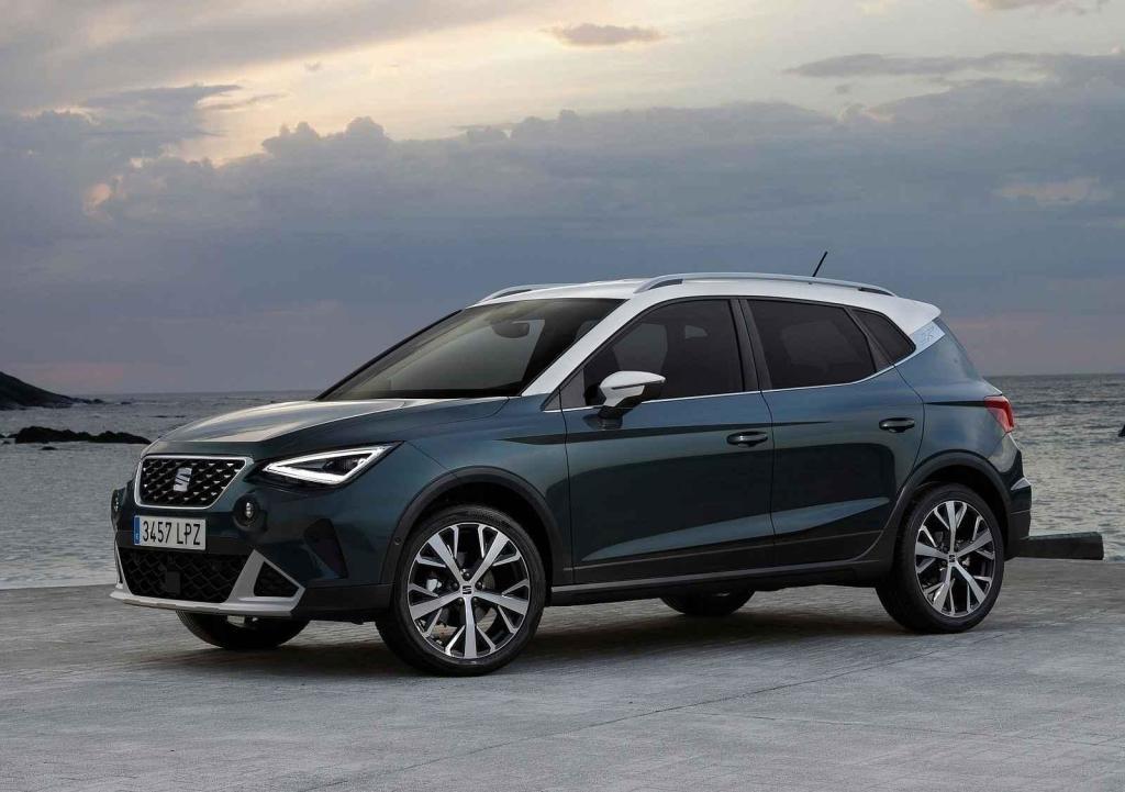modernizované malé SUV Seat Arona