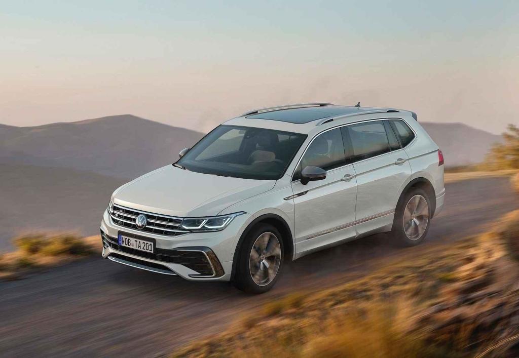Tiguan Allspace je velké SUV pro 7 a prošlo modernizací