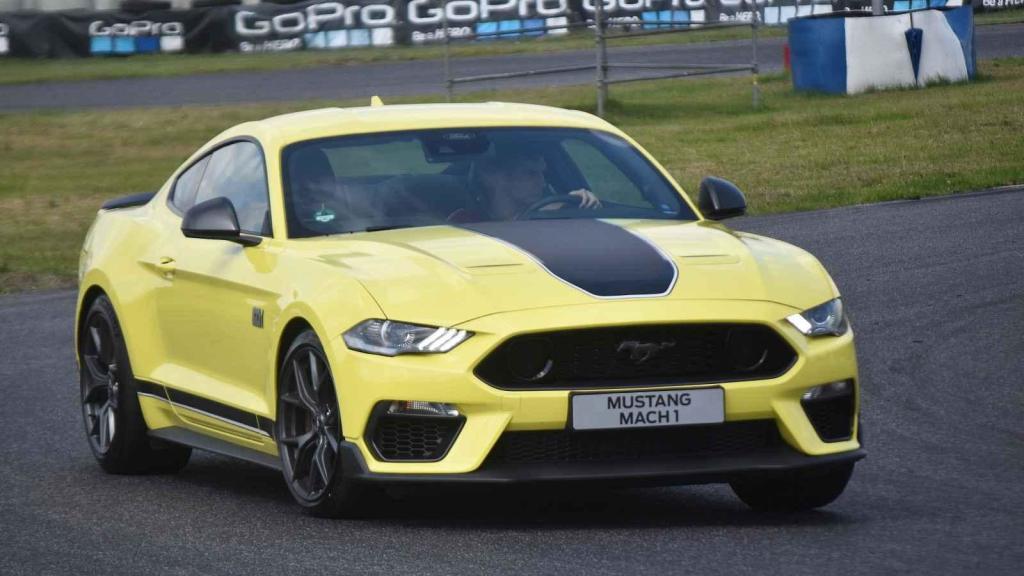 Ford Mustang Mach 1 způsobuje zkušeným řidičům opravdu libé pocity