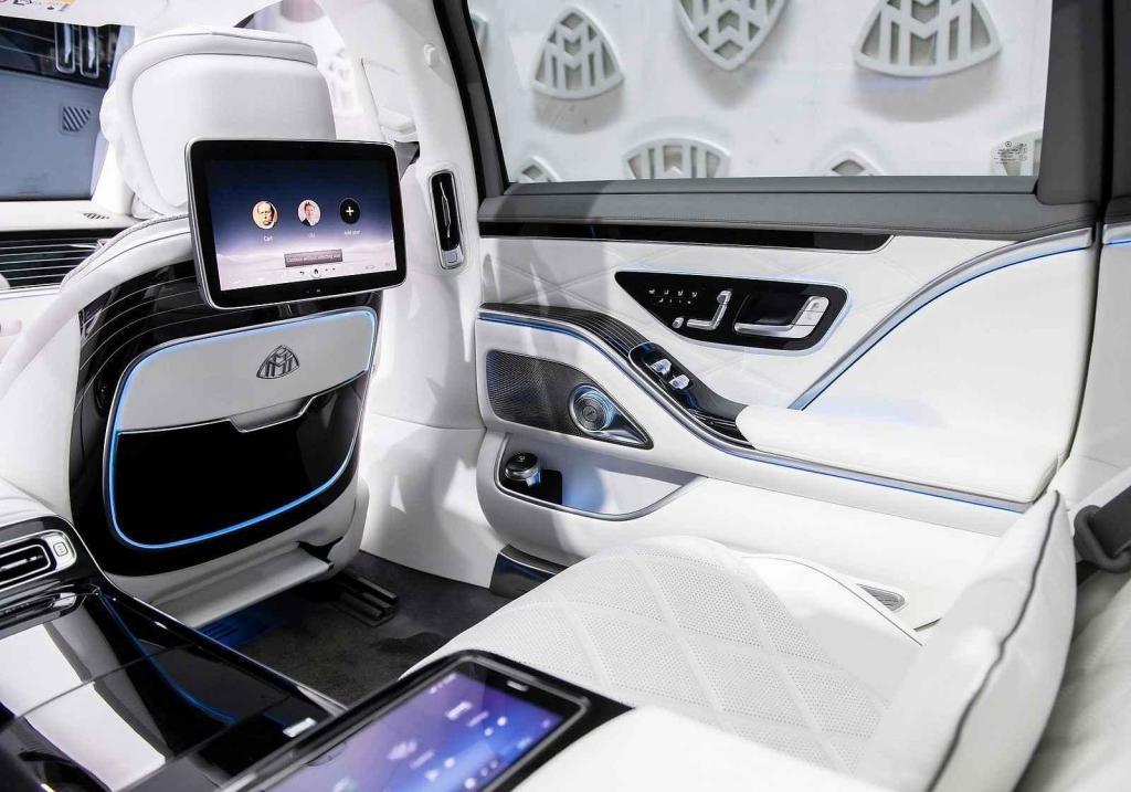 Mercedes-Maybach S