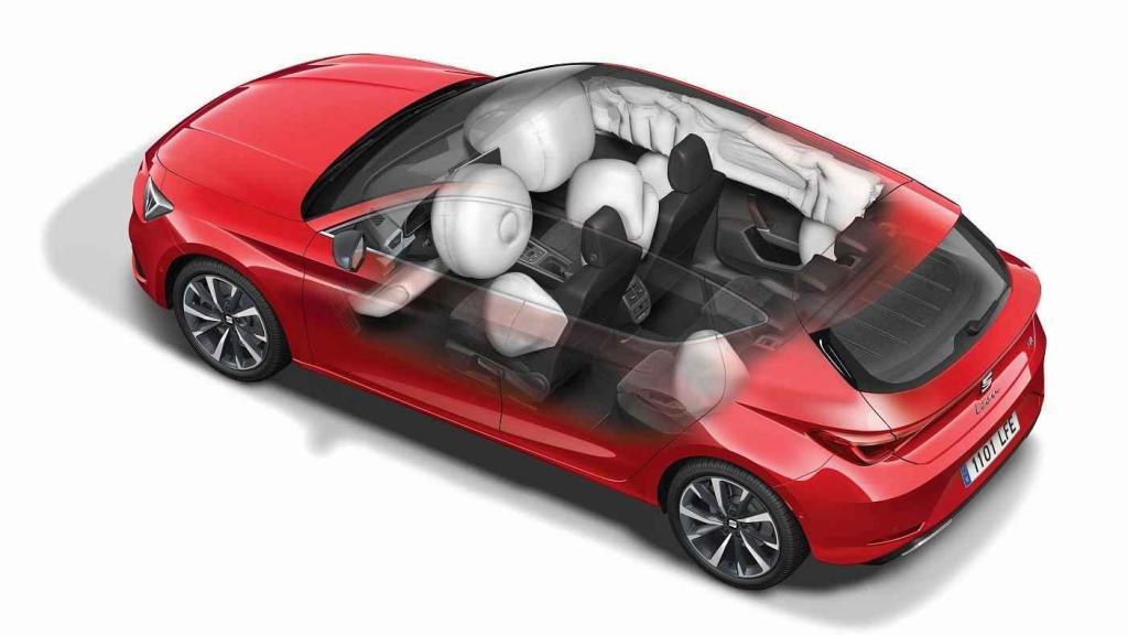 Seat Leon má také nový středový airbag