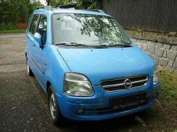 Opel Agila z roku 2002 za 8 500 Kč