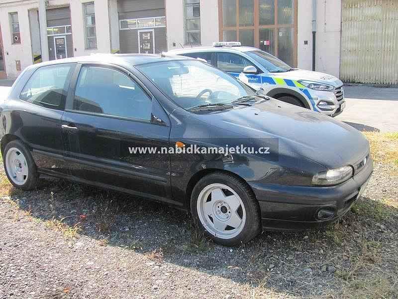 Nejlevnější je aktuálně Fiat Bravo za 1000 Kč