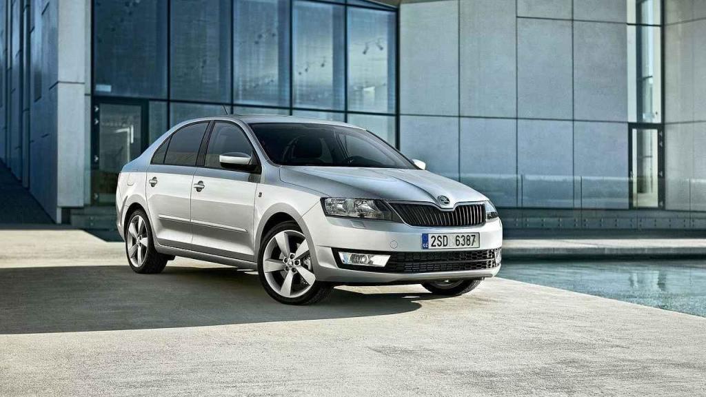 Škoda Rapid.