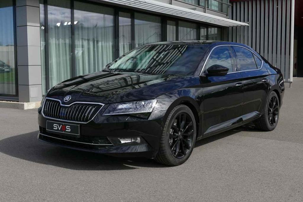 Od loňska vyrábějí i pancéřované superby 3. generace