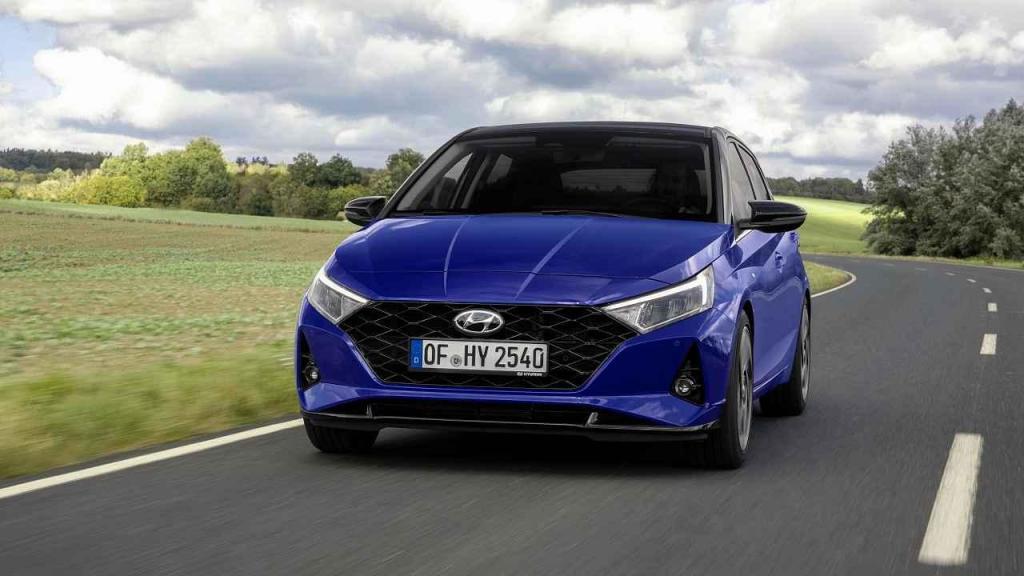 Na kvalitním německém asfaltu nabízí nový Hyundai i20 příjemné svezení