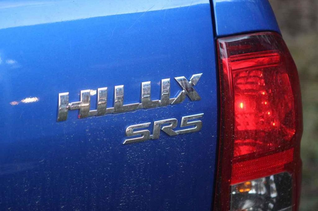 Tato verze Hiluxe má 281 koní