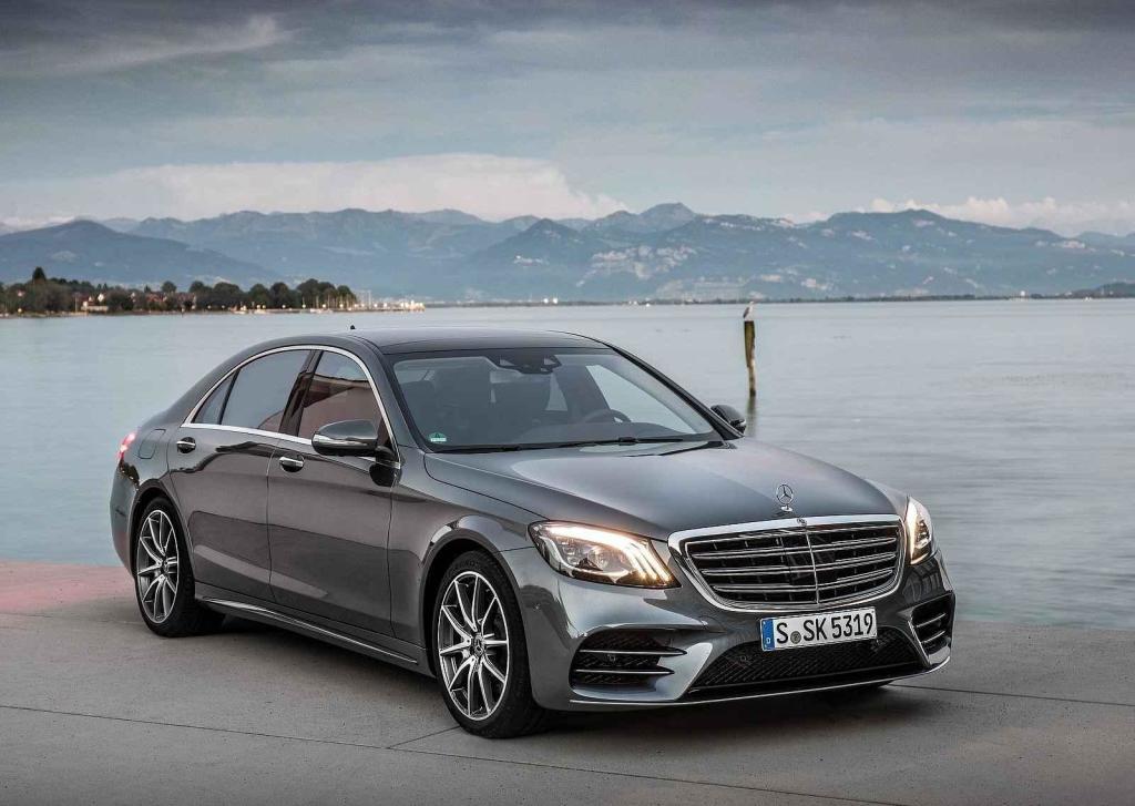 Nejprodávanějším luxusním vozem je Mercedes-Benz třídy S