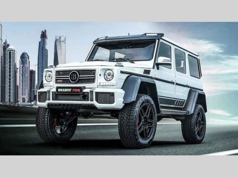 Brabus 700 4x4 na druhou