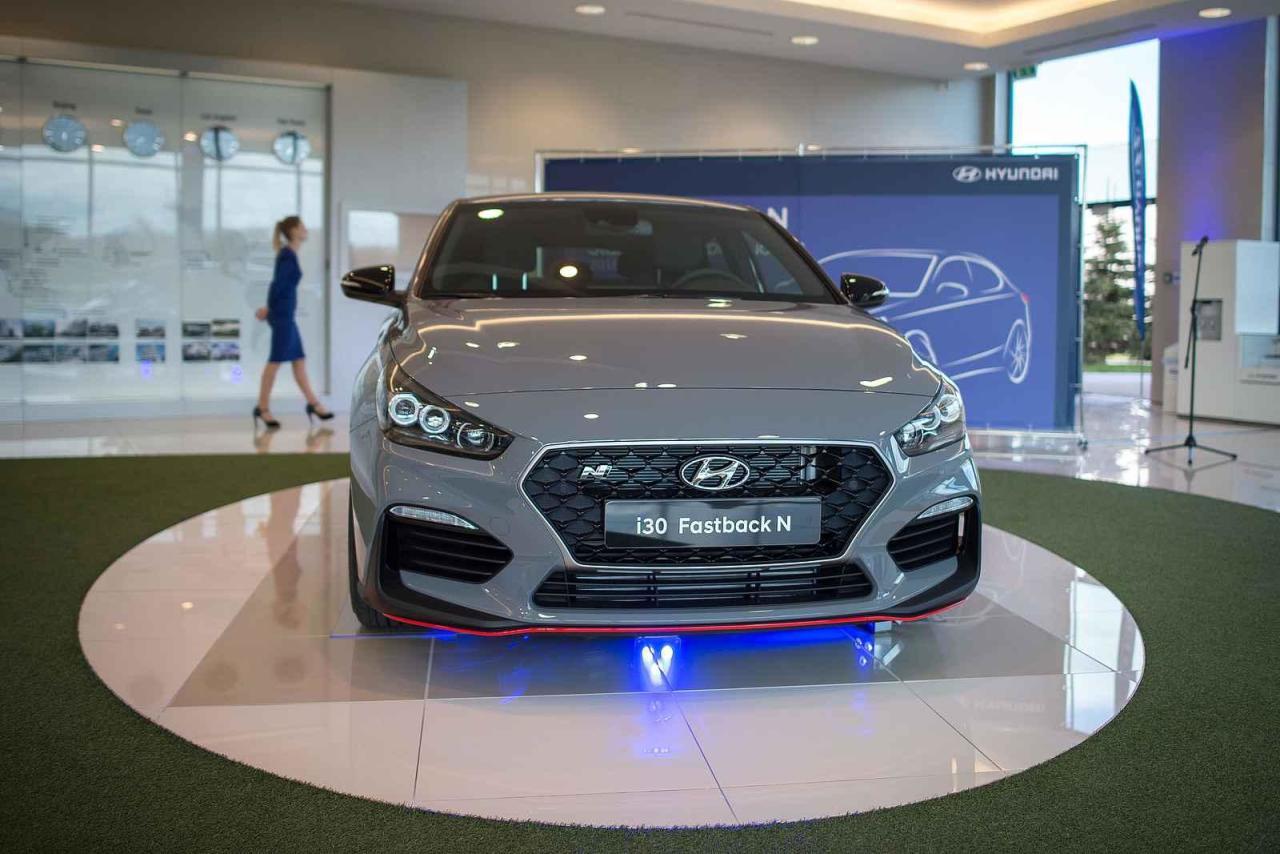 Oslavy 10. výročí zahájení sériové výroby automobilky Hyundai, 2. listopadu 2018 v Nošovicích. Na snímku Hyundai i30 Fastback N.