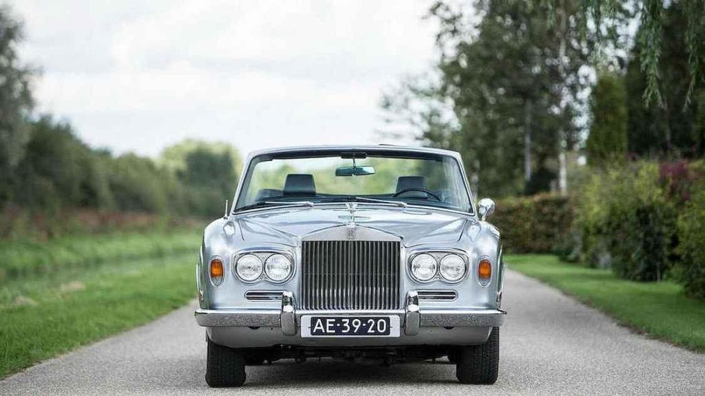 Rolls-Royce Silver Shadow Mulliner Park Ward, který patřil Muhammadovi Alimu