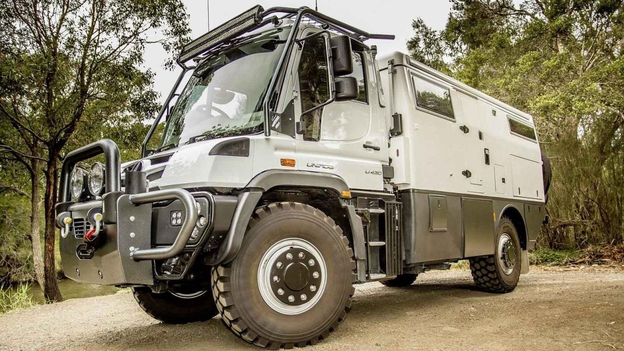 Mercedes Unimog EarthCruiser