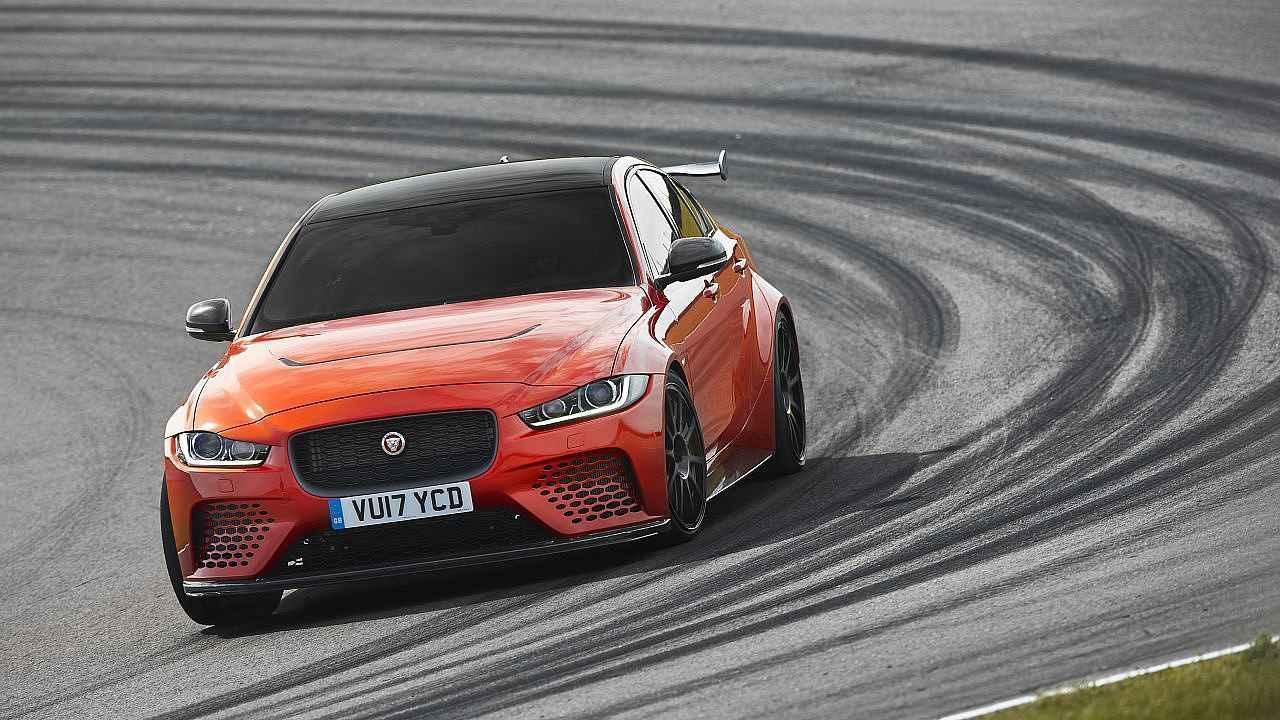 Jaguar XE SV Project 8.