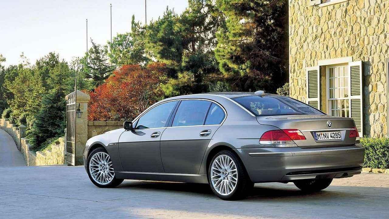 BMW 760Li.