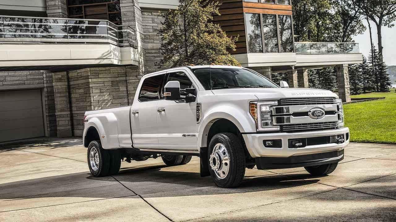 Ford F-450 Limited.