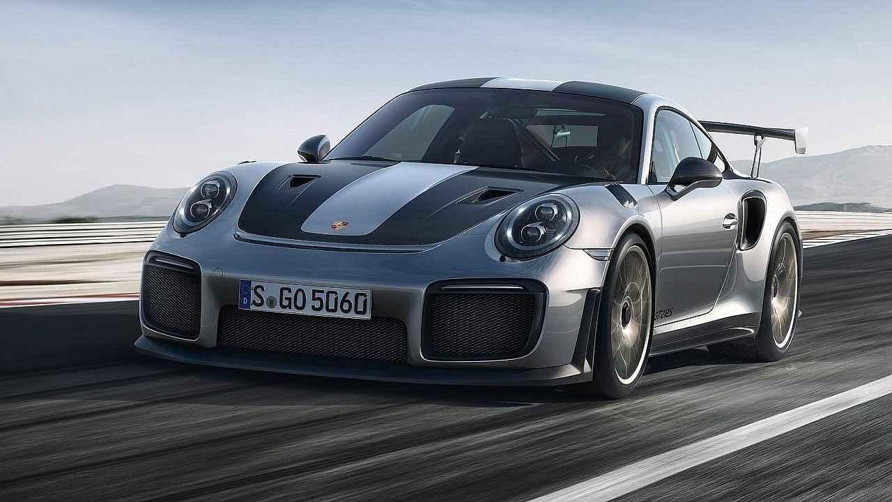 Porsche 911 GT2 RS.