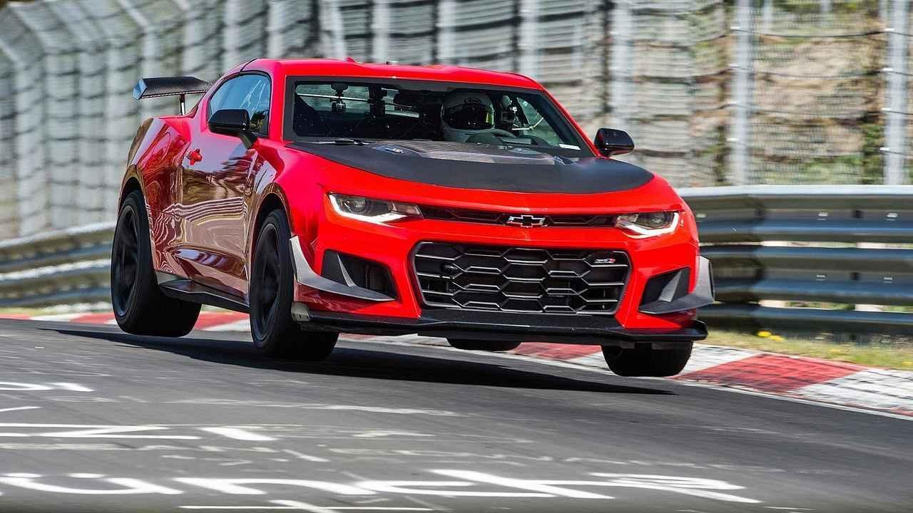 Chevrolet Camaro ZL1 1LE na německém Nürburgringu.